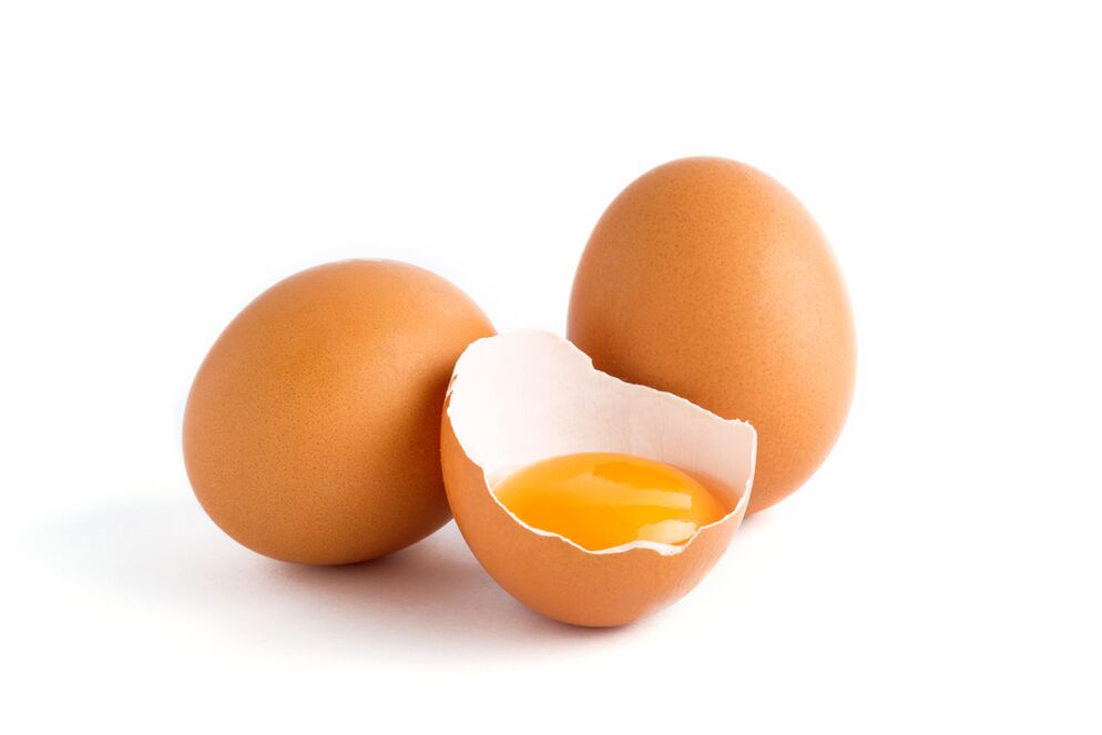 Eieren hebben een laag caloriegehalte, maar geven je lang een verzadigd gevoel. 